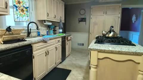 wishlist on bio online show from April 17, 2026, 6:22 pm