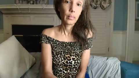 Snapshot of allgood4u chatting on July 14, 2026, 3:22 am wishlist on bio online show from July 14, 2026, 3:22 am