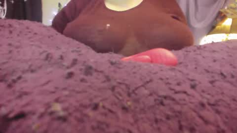 Alli Kat online show from February 21, 2025, 7:56 am