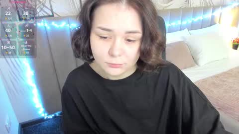 Snapshot of alli_zi chatting on February 14, 2025, 5:41 am Blair online show from February 14, 2025, 5:41 am