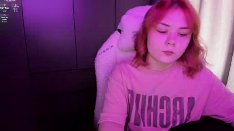 Snapshot of alli_zi chatting on June 22, 2026, 8:44 am Blair online show from June 22, 2026, 8:44 am