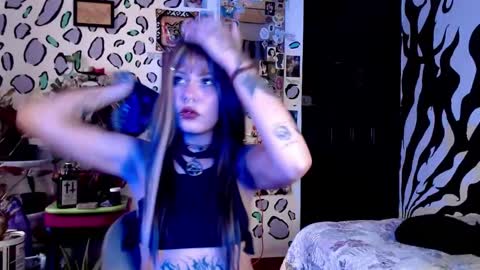 allice_rousse_ online show from September 29, 2025, 10:36 pm