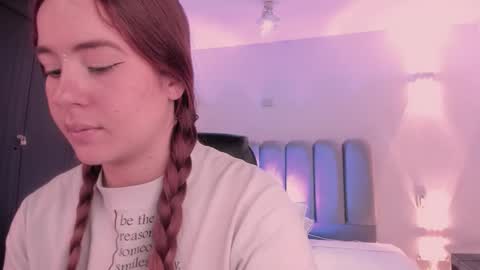 Snapshot of allicelover chatting on December 22, 2025, 11:51 am ALLICE online show from December 22, 2025, 11:51 am