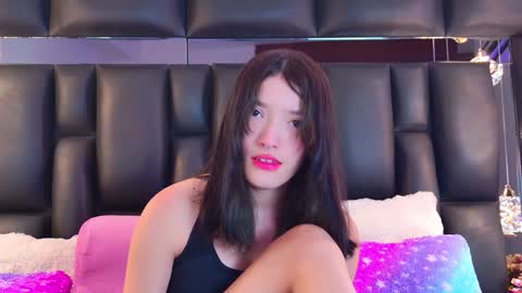 Allicia online show from February 6, 2025, 7:18 pm