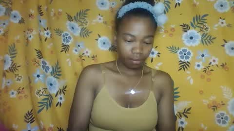 Snapshot of alliciax632770q chatting on February 13, 2026, 11:34 pm alliciax632770q online show from February 13, 2026, 11:34 pm