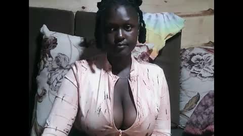 Snapshot of allie_quin chatting on March 16, 2026, 9:08 pm Allie online show from March 16, 2026, 9:08 pm