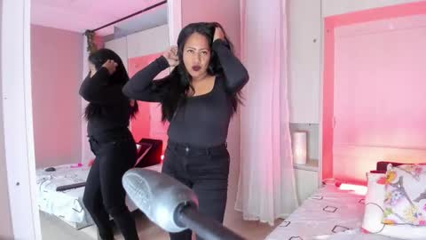 ALISON   online show from March 25, 2026, 7:42 pm