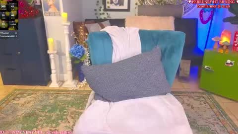 Snapshot of allieberrybb chatting on February 20, 2025, 3:45 am  bb  online show from February 20, 2025, 3:45 am