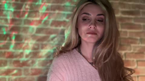 Allie online show from December 11, 2024, 3:37 pm