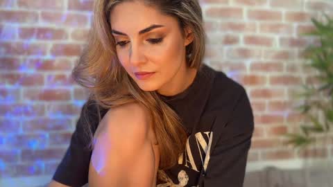 Allie online show from December 12, 2024, 11:07 am