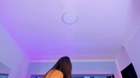 Snapshot of allijadid chatting on January 17, 2025, 10:55 am    online show from January 17, 2025, 10:55 am