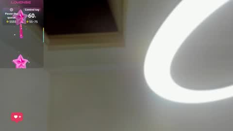 Snapshot of allijadid chatting on September 13, 2025, 10:15 am    online show from September 13, 2025, 10:15 am