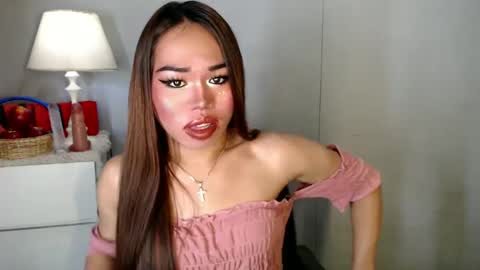 Snapshot of allirah20x chatting on December 9, 2024, 9:16 pm Allirah online show from December 9, 2024, 9:16 pm