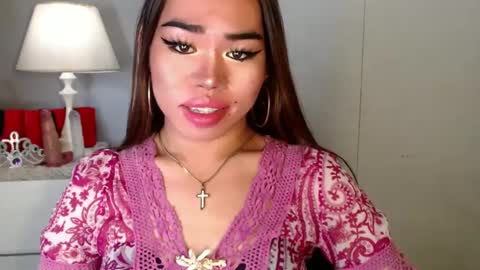 Snapshot of allirah20x chatting on December 16, 2024, 11:50 pm Allirah online show from December 16, 2024, 11:50 pm