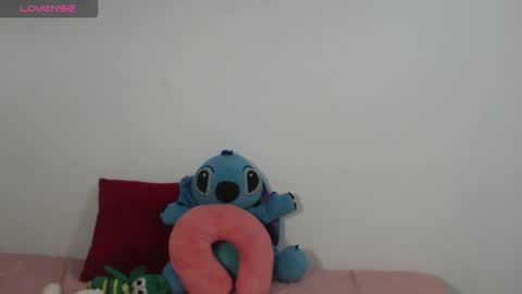 Snapshot of allison_18_ chatting on October 15, 2025, 9:09 am Nana online show from October 15, 2025, 9:09 am