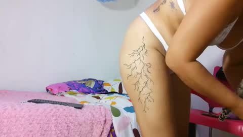 Snapshot of allisonnjones chatting on December 1, 2025, 2:16 am allisonnjones online show from December 1, 2025, 2:16 am