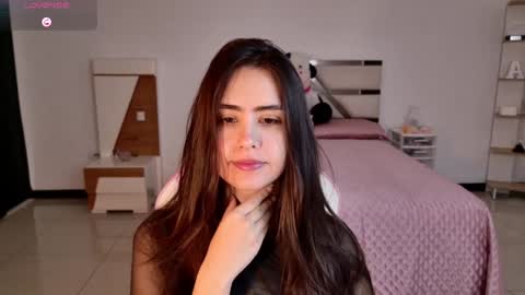 Allison Palmer online show from September 21, 2025, 2:19 pm