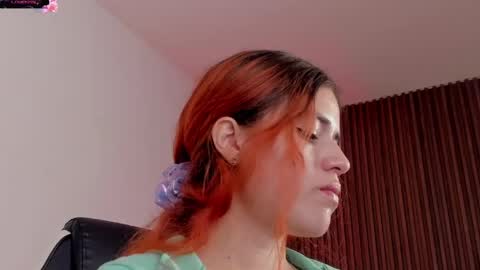 Snapshot of alliss_ginger_ chatting on May 14, 2026, 9:10 pm A L L I S S online show from May 14, 2026, 9:10 pm