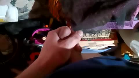 Snapshot of allman617 chatting on October 29, 2025, 1:57 pm allman617 online show from October 29, 2025, 1:57 pm