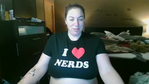 Tig Bitty online show from February 3, 2025, 3:53 am