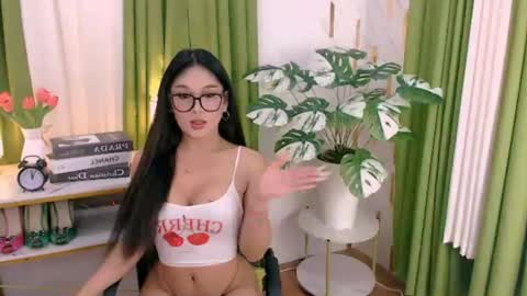 Snapshot of alluring_brianna08 chatting on June 22, 2026, 6:16 pm Brianna online show from June 22, 2026, 6:16 pm