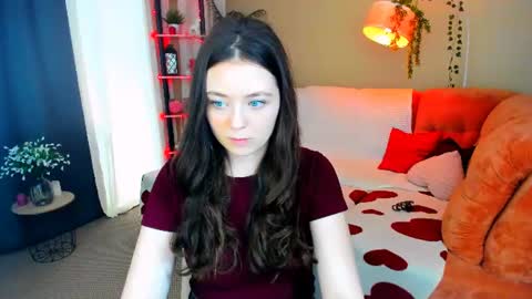 Snapshot of alluringeyess chatting on July 8, 2026, 12:20 pm alluringeyess online show from July 8, 2026, 12:20 pm
