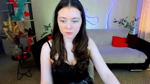 Snapshot of alluringeyess chatting on July 9, 2026, 12:42 pm alluringeyess online show from July 9, 2026, 12:42 pm