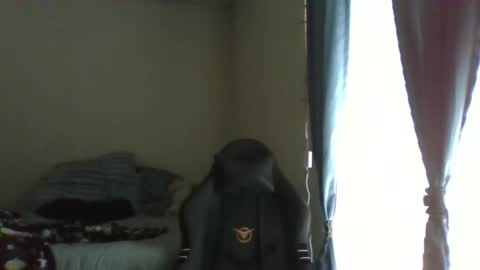 Snapshot of ally12334 chatting on April 1, 2026, 10:18 pm ally12334 online show from April 1, 2026, 10:18 pm