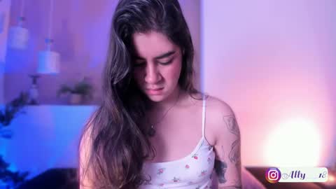 Ally  online show from November 11, 2025, 4:12 am