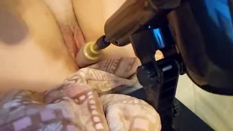 Allycatpurrs online show from October 13, 2025, 6:52 pm