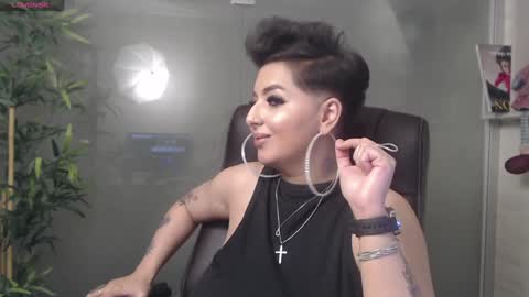         online show from December 23, 2024, 1:18 am