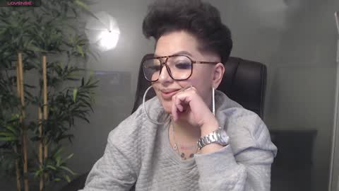         online show from January 12, 2025, 10:54 pm