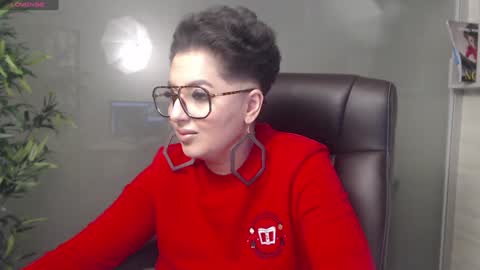         online show from January 17, 2025, 10:34 pm