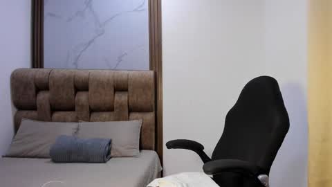 Snapshot of allyson_gh chatting on September 12, 2025, 4:23 am allyson_gh online show from September 12, 2025, 4:23 am