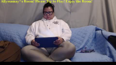 Allyssamay online show from March 3, 2026, 3:45 am