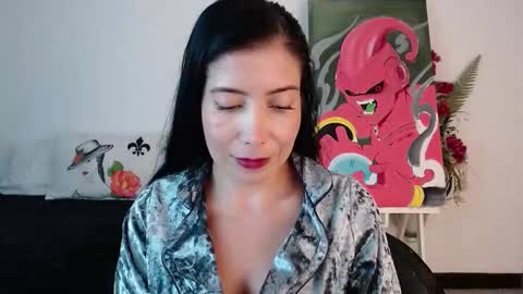 alma_art_ online show from February 2, 2026, 5:22 pm