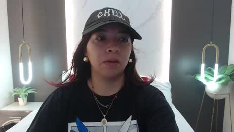 ALMA FENIX  online show from February 3, 2025, 12:03 pm