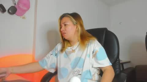 ALMA FENIX  online show from March 31, 2026, 11:32 am