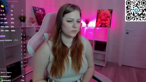 alma_jons online show from April 21, 2026, 12:34 am