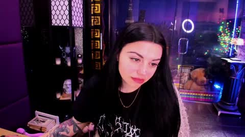 Snapshot of alma_pearl chatting on May 15, 2026, 7:26 am Alma online show from May 15, 2026, 7:26 am