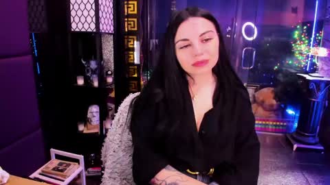 Snapshot of alma_pearl chatting on June 9, 2026, 8:26 am Alma online show from June 9, 2026, 8:26 am