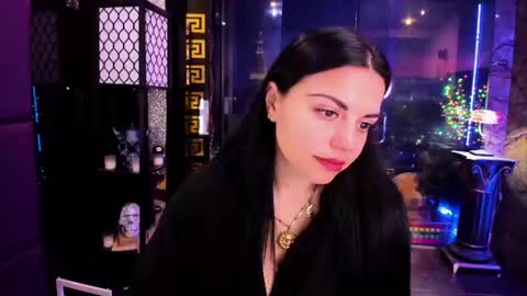 Snapshot of alma_pearl chatting on July 20, 2026, 8:17 am Alma online show from July 20, 2026, 8:17 am