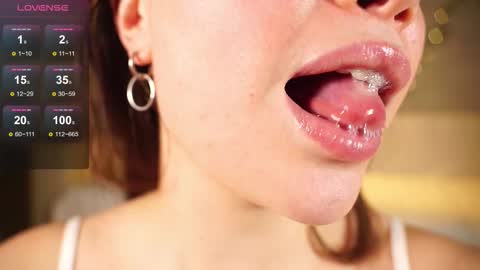 Alma online show from October 7, 2025, 5:54 pm