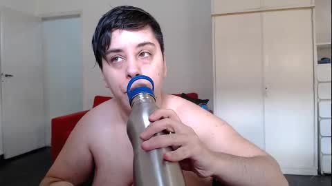 Snapshot of almondonwheels chatting on January 8, 2025, 8:29 pm Almond online show from January 8, 2025, 8:29 pm