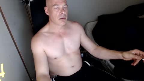 almostanything4u online show from December 7, 2024, 12:02 pm