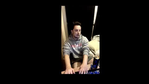 Snapshot of alolanmonke chatting on October 11, 2025, 11:47 pm alolanmonke online show from October 11, 2025, 11:47 pm