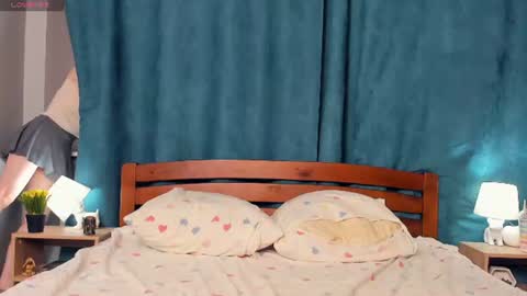 Alona online show from June 21, 2026, 7:05 pm
