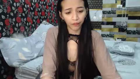 Snapshot of alondra_aleng_ereng chatting on January 14, 2025, 6:24 am Alondra online show from January 14, 2025, 6:24 am