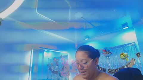 Alondra  online show from December 14, 2025, 3:34 am