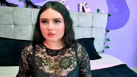 Snapshot of alondra_sweetxx chatting on July 17, 2026, 4:23 pm Alondra online show from July 17, 2026, 4:23 pm